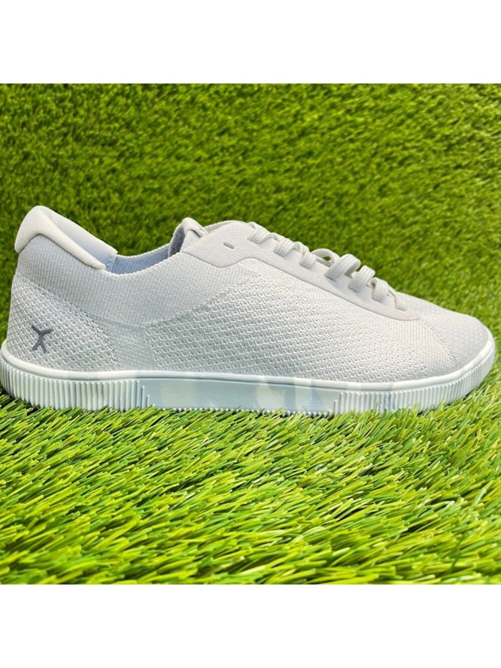Flux Adapt Trainer Gray Mens Size 9 Womens Size 10 Athletic Knit Shoes Sneakers